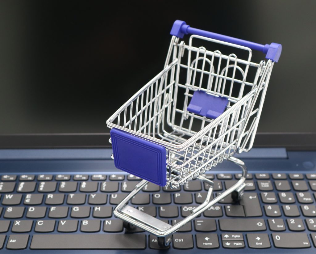 Data service for E-commerce platform